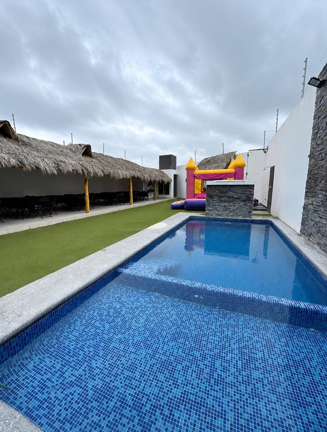 Terraza La Palapa